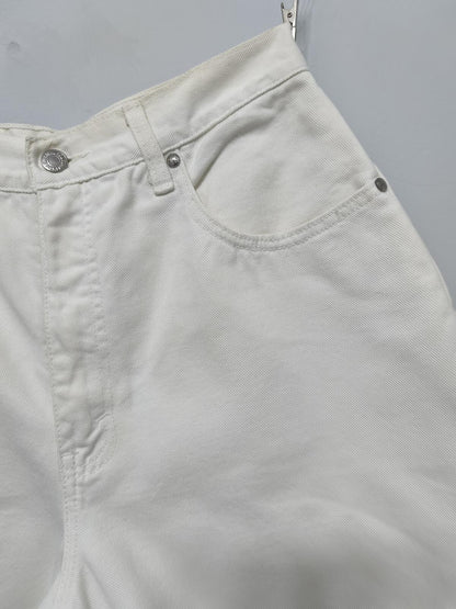 Vintage Levis 900 Series White Denim Shorts W26 High Waist Mom 90s Y2K Indie Retro