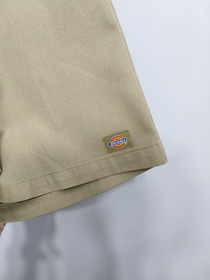 Vintage Dickies Workwear Shorts Khaki Sand 90s Skater Indie Baggy 26W