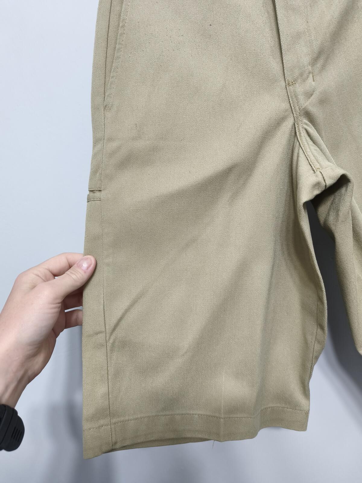 Vintage Dickies Workwear Shorts Khaki Sand 90s Skater Indie Baggy 26W