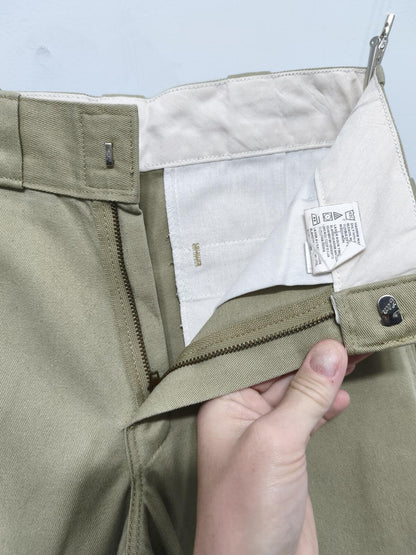 Vintage Dickies Workwear Shorts Khaki Sand 90s Skater Indie Baggy 26W