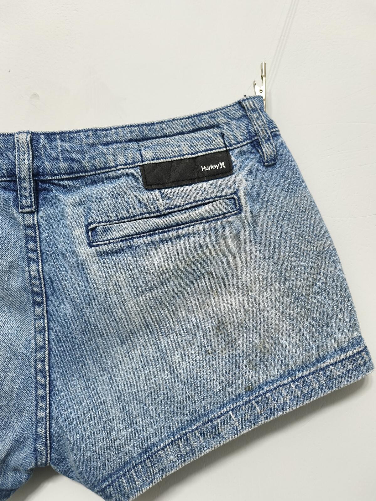 Vintage Hurley Lowrider Light Wash Blue Denim Summer Skater Jorts Shorts W32
