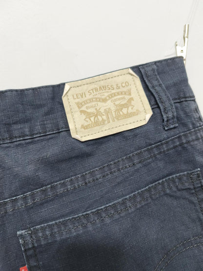 Vintage Levis Navy Cargo Shorts W28 Baggy Skater Y2K Retro Street Indie Grunge