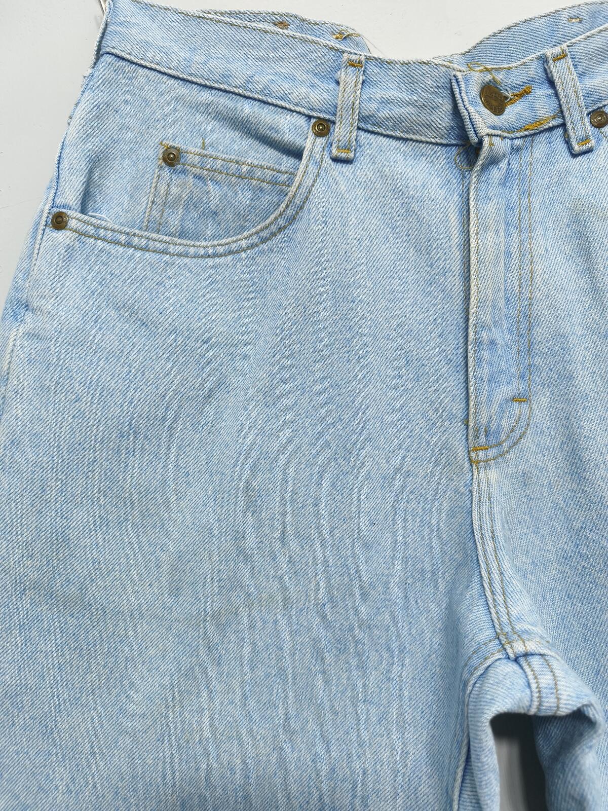 Vintage Lee Denim Shorts Light Wash Made in USA 90s Y2K Skater Grunge 30W