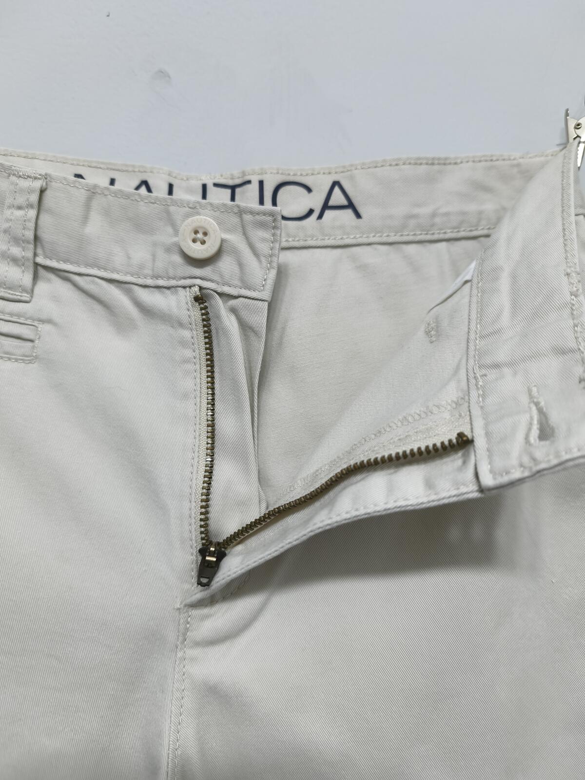 Vintage Nautica Chino Shorts Cream 90s Coastal Old Money Summer Preppy 28W