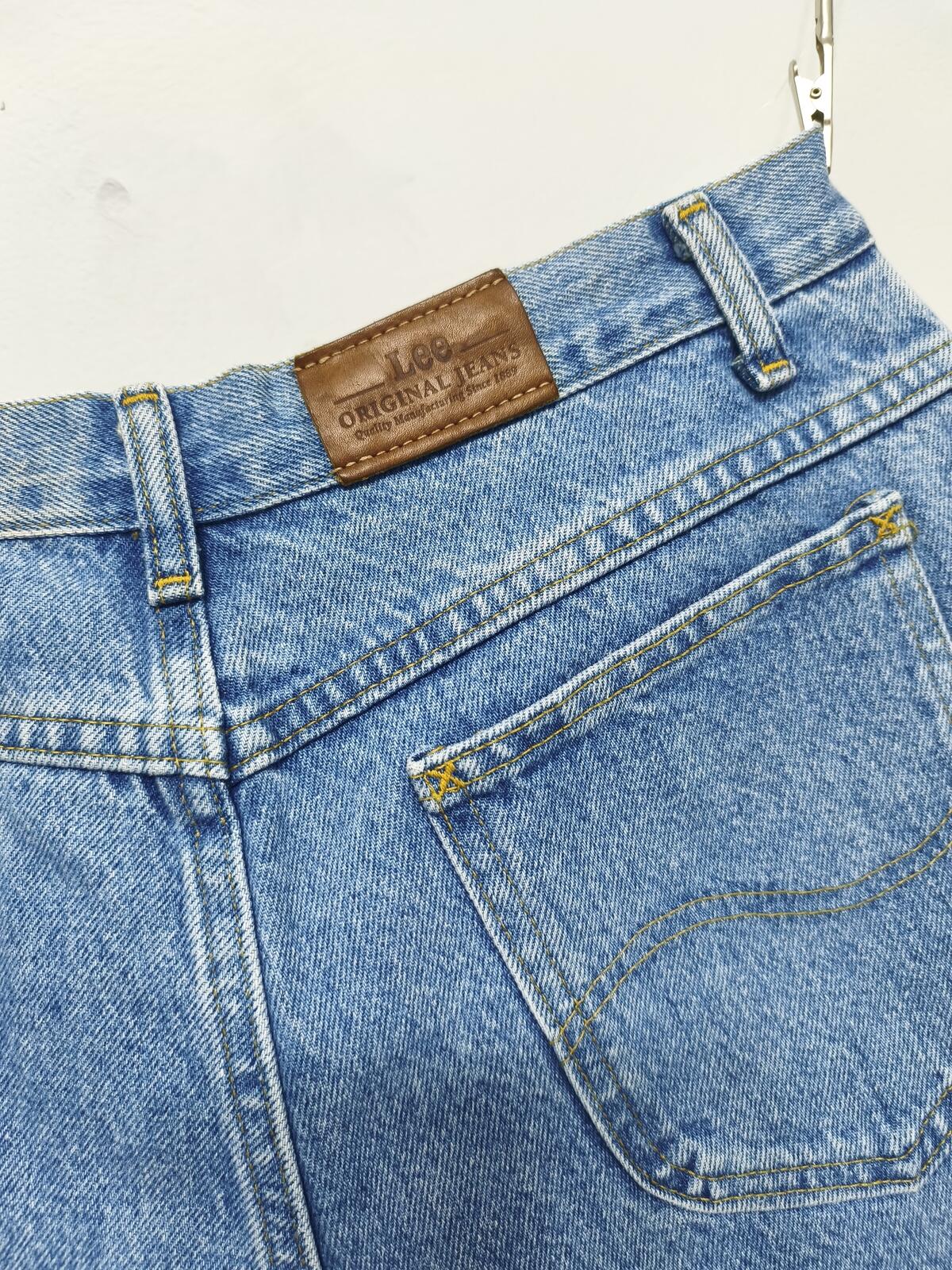 Vintage Lee Original Blue Denim High Waisted Mom Shorts 90s Grunge Casual 30W