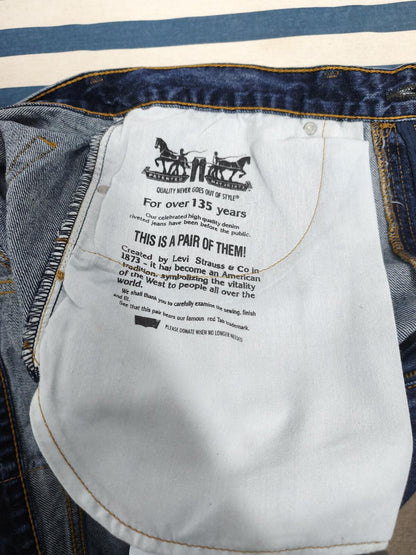 Vintage Levi's 505 Dark Indigo Raw Hem Denim Shorts 90s Skater Grunge Jorts W36