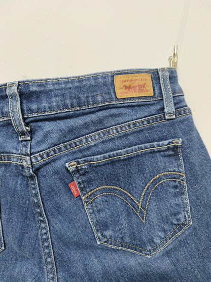 Vintage Levis 524 Too Superlow Denim Shorts W30 Low Rise Dark Blue Y2K 00s Retro