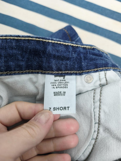 Vintage Levis 524 Too Superlow Denim Shorts W30 Low Rise Dark Blue Y2K 00s Retro