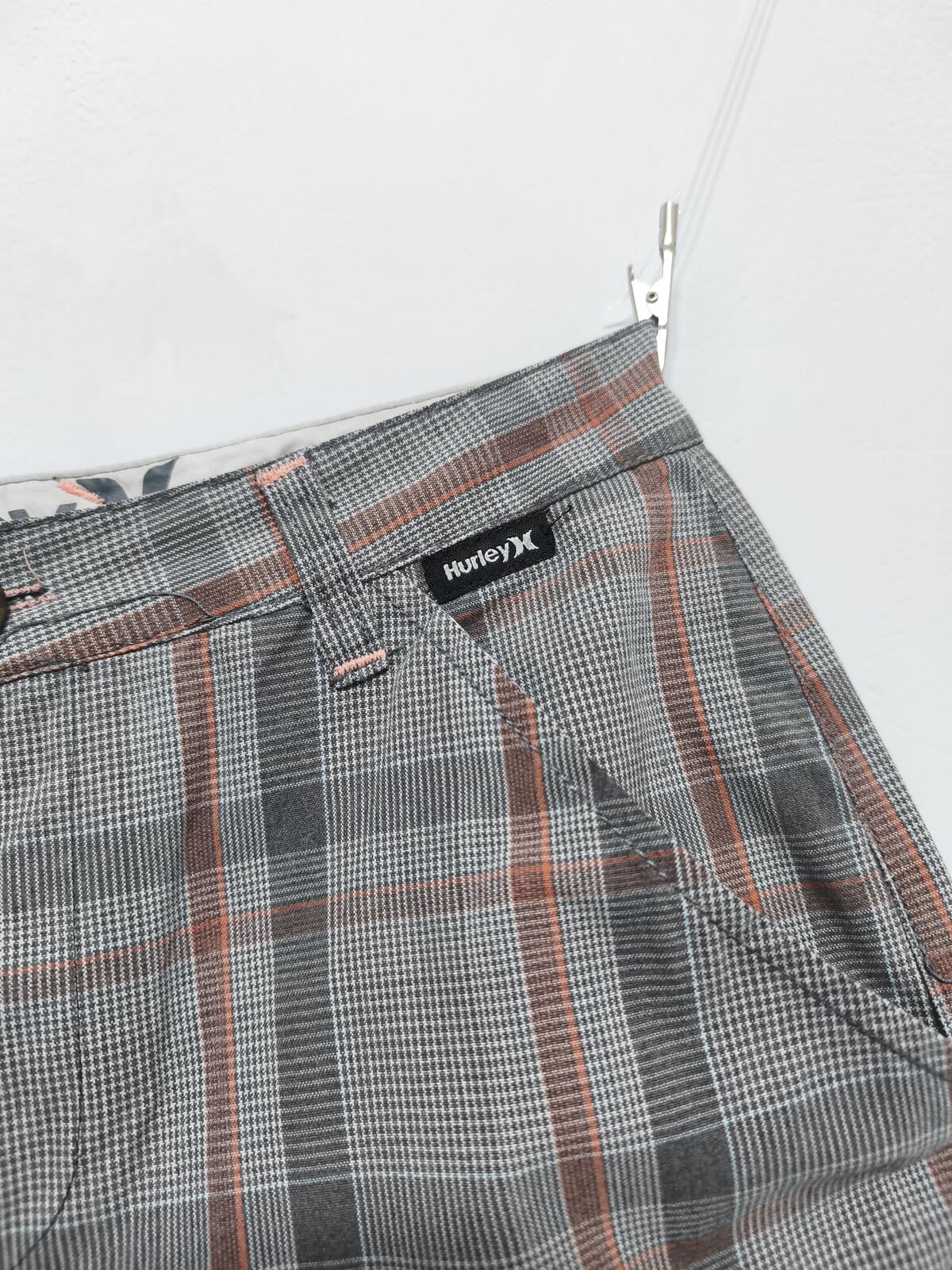 Vintage Hurley Plaid Shorts Grey Orange Y2K Skater Grunge Surf Longline 28W