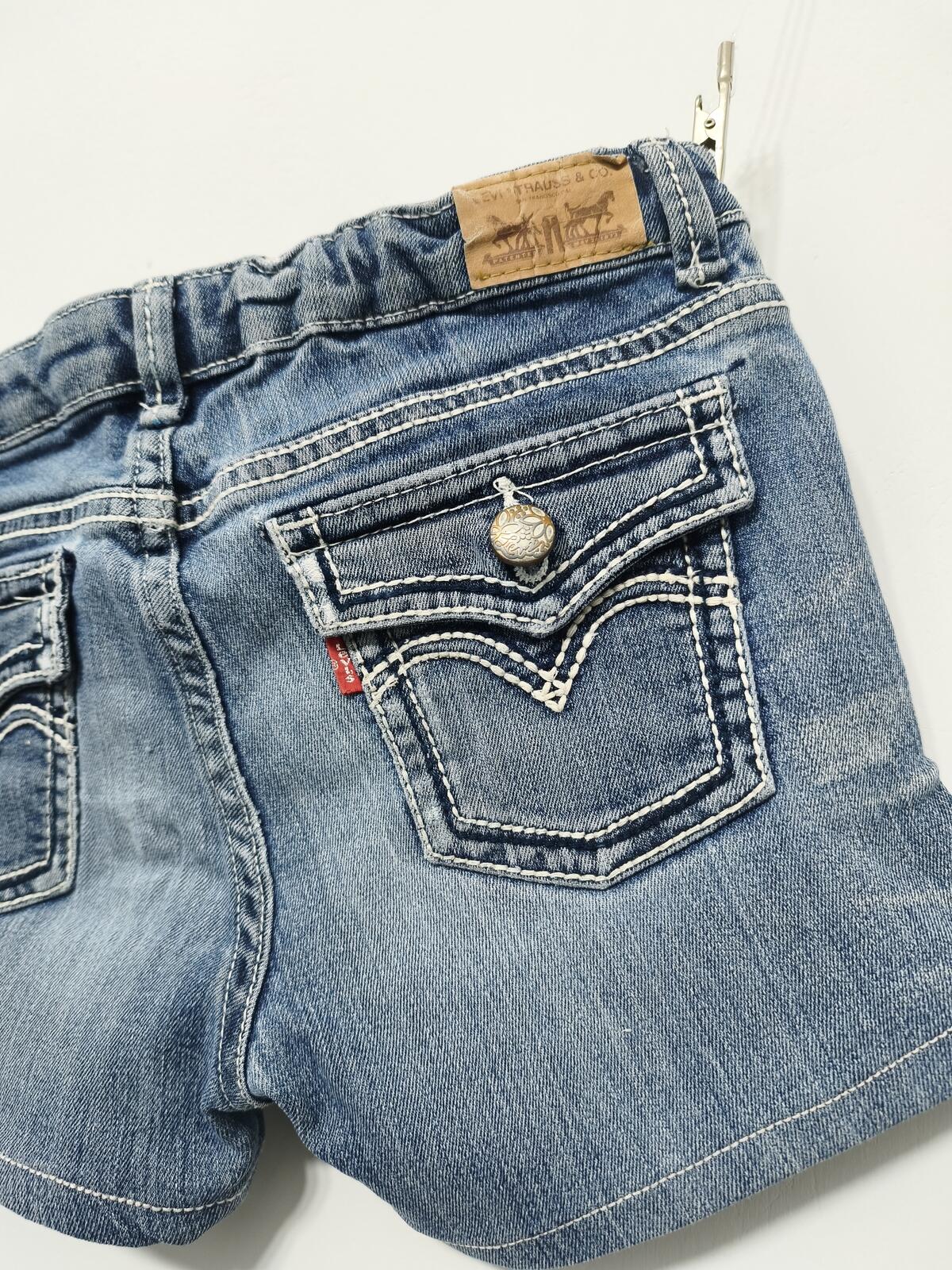 Vintage Levi's Shorts Mid Blue Wash Y2K Contrast Stitch Crystal Button 26W
