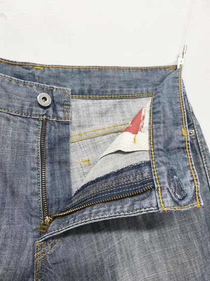 Vintage Levi's 511 Slim Fit Mid Blue Raw Hem Denim Shorts 90s Skater Grunge Jorts W34