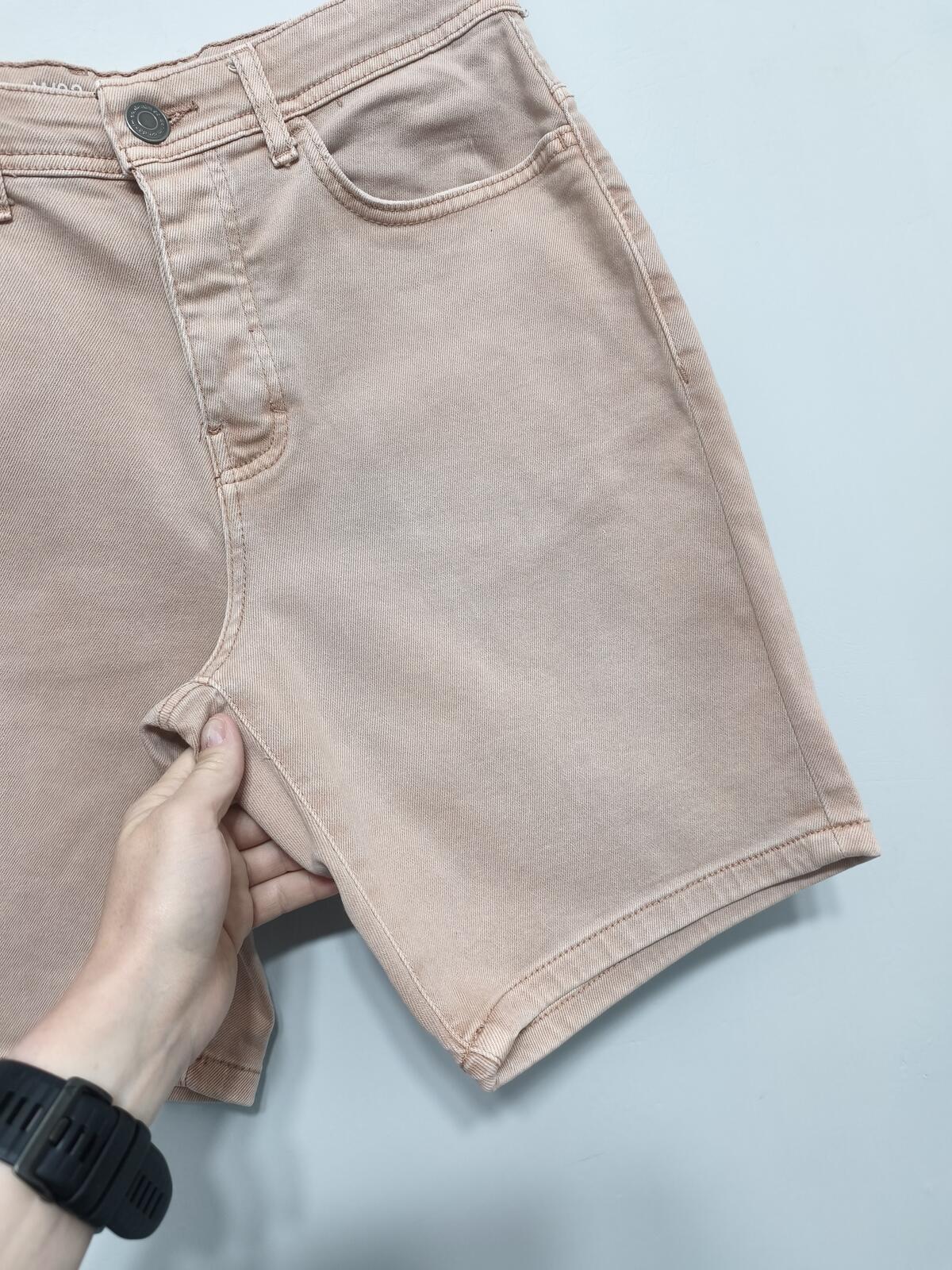 Vintage Denim Co Tan Shorts W30 Relaxed Straight Beige Sand Summer Festival Y2K