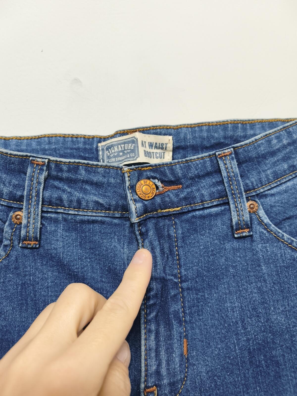 Vintage Signature by Levi Strauss Mid Wash Blue Denim Summer Jorts Shorts W30