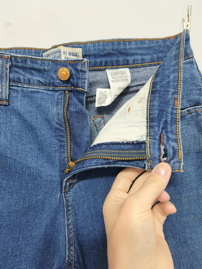 Vintage Signature by Levi Strauss Mid Wash Blue Denim Summer Jorts Shorts W30