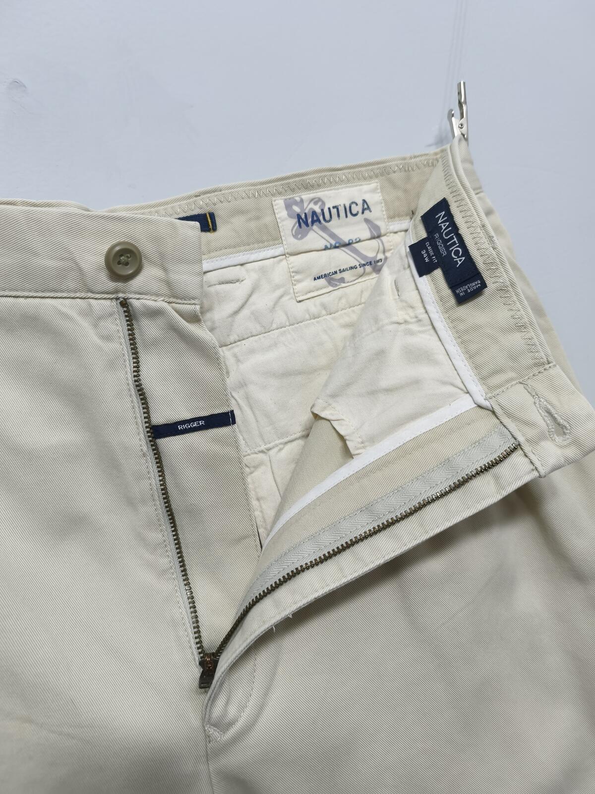 Vintage Nautica Rigger Cream Chino Shorts Sailing Preppy Coastal Utility Men's W34