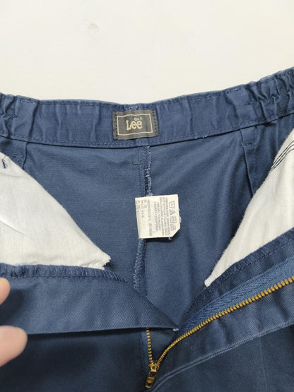 Vintage Lee Women's Pleated Navy Blue Chino Shorts 90s Mom Skater Preppy 30W