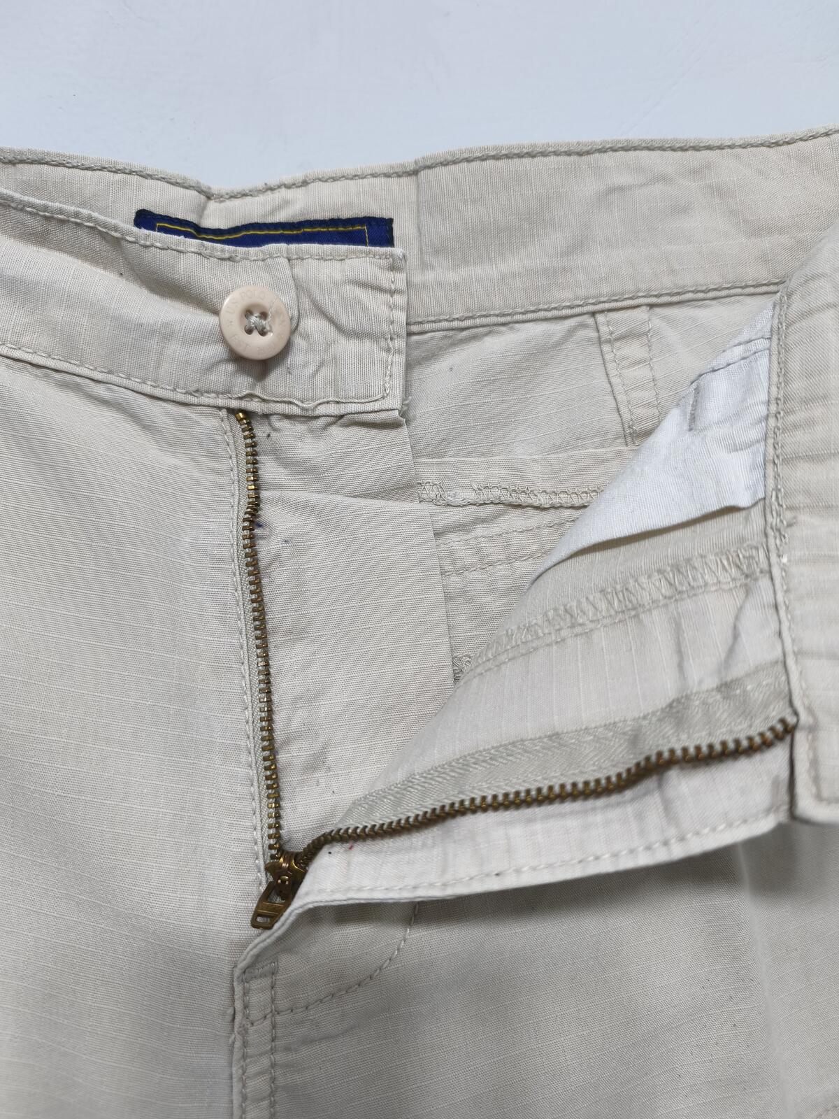 Vintage US Polo Assn Cargo Shorts Cream Beige 90s Old Money Summer Utility 32 W