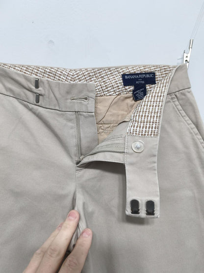 Vintage Banana Republic Bermuda Shorts Beige Petites Smart Casual 26W