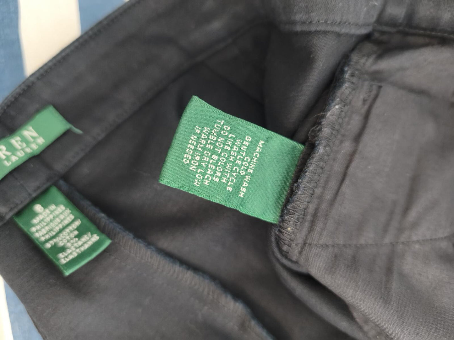 Vintage Lauren Ralph Lauren Black Chino Shorts Smart Preppy Money Aesthetic W32